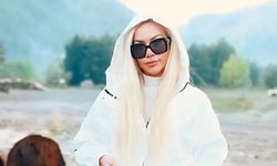 FULYA ÜNAL SAHNEDE GÜLLÜYÜ YAŞATIYORUM