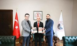“Dünden Bugüne Kırklareli” Adlı Eser Vali Turan’a Takdim Edildi