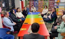 Kitap Kulübünde “Godot’yu Beklerken” Üzerine Söyleşi