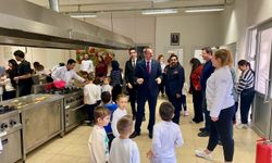 Pınarhisar’da Miniklere Hamur İşi Etkinliği