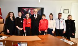 Gerenli, Para Masa Tenisi Sporcularıyla Görüştü