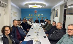 AK Parti Lüleburgaz’da Haftalık Olağan Toplantı Yapıldı