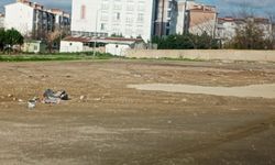 Hastane Yanındaki Geçici Otopark Kirletilmeye Devam Ediyor