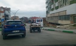 Trafiği Yavaşlatan At Arabaları Tepki Çekiyor