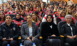 Tekirdağ'da kadın polisler "Kadın Yasal Hakları Eğitimi" konferansında bilgilendirildi