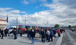 Yunanistan'da çiftçiler yol kapattı, polisle gerilim arttı