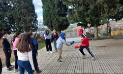 Babaeski'de üniversite öğrencilerinden köy okulunda anlamlı faaliyet