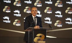 Bakan Şimşek: ‘‘Programımızın nihai hedefi sürdürülebilir büyüme, adil gelir dağılımı''