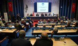Büyükşehir yılın son meclis toplantısını gerçekleştirdi
