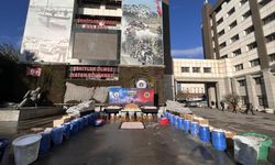 İstanbul'da ele geçirilen 1 ton 144 kilo uyuşturucu emniyette sergilendi