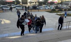 Masaj salonlarında fuhuş operasyonunda 5 tutuklama