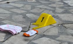 Diyarbakır'da sinir krizi geçiren anne 2 aylık bebeğini pencereden attı