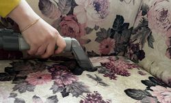 Koltuklar Makineyle Yıkanıyor