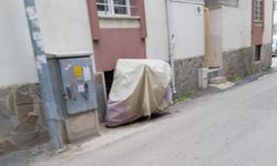 Motosiklet Yağmura Karşı Brandayla Korundu