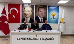 AK Parti Merkez İlçe’de Yönetim Kurulu Toplantısı Yapıldı