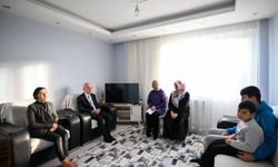 Vali Turan’dan Merkez İlçede Hane Ziyareti