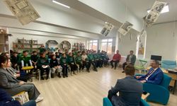 Kaymakam Özderin Cevizköy’de Öğrencilerle Buluştu