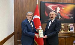 Prof. Dr. Canlı’dan Müdür Altınöz’e Ziyaret