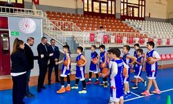 Kaymakam Özderin’den Gençlik ve Spor İlçe Müdürlüğü’ne Ziyaret