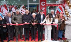 Berkay Eczanesi Kırklareli’nde Hizmete Açıldı