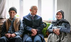 Vali Turan’dan 71 Yıllık Evli Çifte Ziyaret