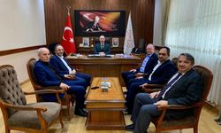 Eğitim Bir-Sen Yöneticilerinden Müdür Altınöz’e Ziyaret