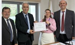20 Yılını Dolduran Personele Teşekkür Belgesi Verildi
