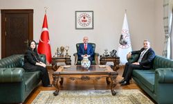 Vali Turan, Misafirlerini Makamında Ağırladı