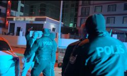 Alkollü sürücü ve yolcudan muhabire tepki: "O telefonu kırarım"