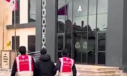 Çanakkale'de bir vatandaşı 4 milyon 500 bin TL dolandıran 3 şüpheli tutuklandı