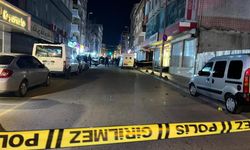 Küçükçekmece’de sokak ortasında silahlı saldırı: 2 ölü, 1 yaralı