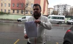 Cadde ortasında yarış yapan araç çarpıp kaçtı, mağdur 2 yıldır adalet bekliyor