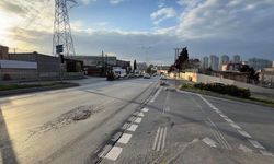 Başakşehir'de tırın altında kalan motosiklet sürücüsü ölümden döndü