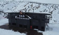 Türkiye ve dünyada ilk: Ergan Dağı'nda Dağ Kütüphanesi