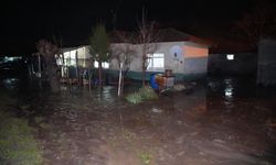 Edirne'de sağanak yağış, su baskınlarına yol açtı