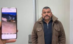 Yaban domuzunu elleriyle yakaladı