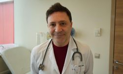 Profesörden 'üçlü salgın' uyarısı: "H3N2, RSV ve COVID-19 aynı anda yayılıyor"