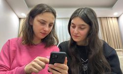 Artvin’de aralarında 11 yaş olan kardeşlerin telefonlarının yüz tanıma şaşkınlığı