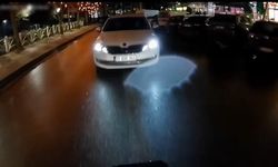 Tekirdağ'da motosikletle otomobilin kafa kafaya çarpıştığı kaza kamerada