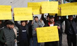 Adana'da gençlerden başlık parası eylemi