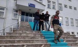 Kendilerini güvenlik güçleri ve savcı olarak tanıtıp, yaşlıları 1 milyon TL dolandırdılar