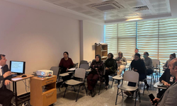 Tıbbi Sekreterlere Hasta Hakları Eğitimi Verildi