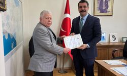 Pehlivanköy’de Başarılı Personele Başarı Belgesi