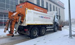 Vize’de Kar Küreme Çalışmaları Sürüyor