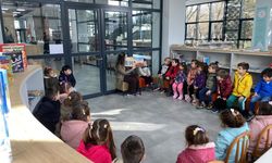 Lüleburgaz’da Miniklerden Kütüphaneye Ziyaret