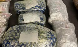 Oda spreyi ve gazoz şişelerine gizlenen 50 bin euro değerindeki kaçak altın ve gümüş ele geçirildi