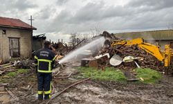Babaeski’de kerpiç ev yangını söndürüldü