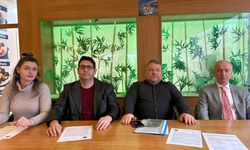 Bulgaristan’ın oy sınırı kararı Edirne’de protesto edildi