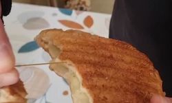 Ekmekten paket lastiği çıktı