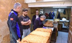 Adana'da mide bulandıran görüntü: Fırın mühürlendi